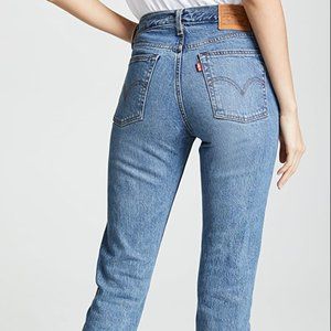 Levis Wedgie Straight Jeans